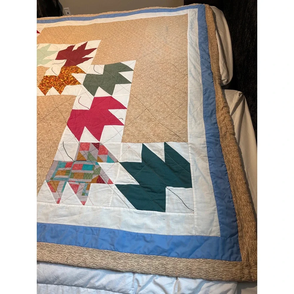 Antique Handmade Maple Leaf Quilt Queen 75x73 Patchwork Cotton Autumn Fall Read
